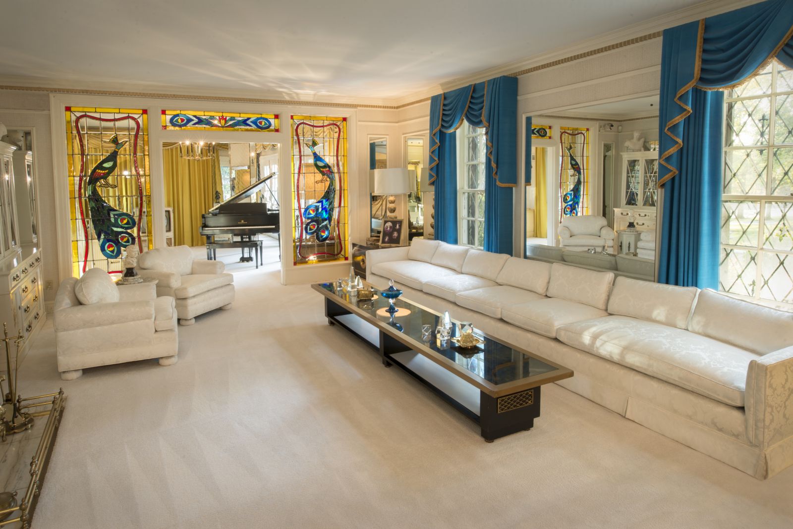 Living Room Furniture The Elvis Presley Collection